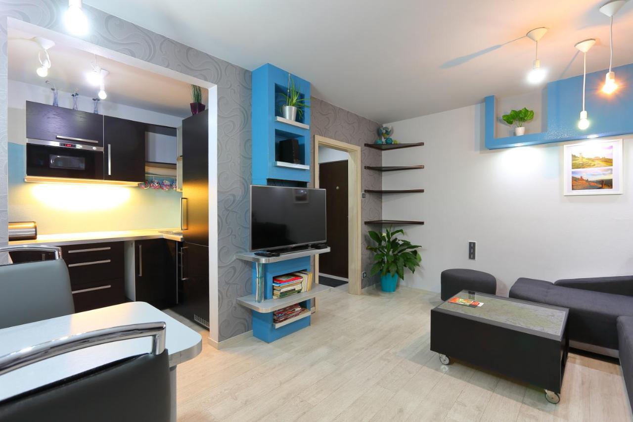 Apartman 77 Лоучна-над-Десноу Экстерьер фото